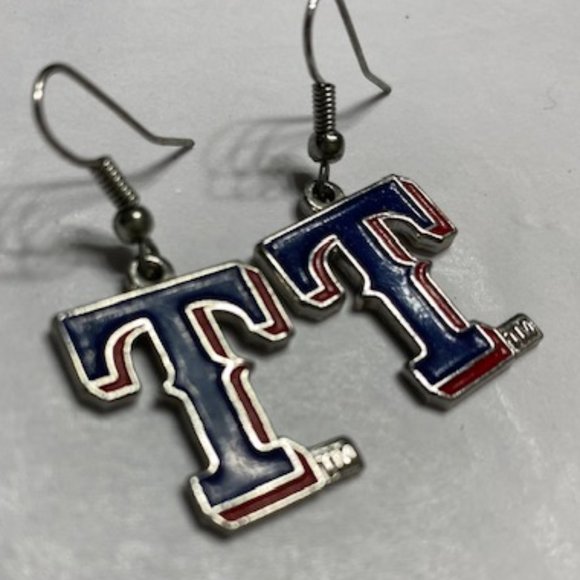 New * TEXAS RANGERS * Dangle HOOK Pierced EARRINGS * RED & BLUE T - Picture 2 of 2